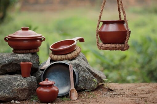Benefits of Using Clay Cups for Everyday Beverages